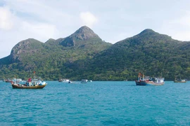 Du lịch Côn Đảo: Từ "trầm tích" đến hoang sơ