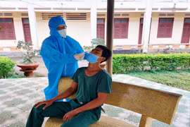 F0 - Chuyện người trong cuộc - Kỳ 1: Khi gia đình có người nhiễm Covid-19