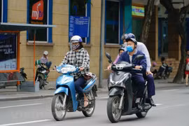 Bắc Bộ ngày nắng, Trung Bộ và Tây Nguyên tiếp tục có mưa rất to