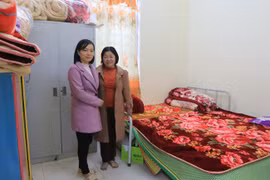 Gieo chữ ở ốc đảo giữa trời - Kỳ 2: Những "nữ tướng" cắm trường