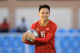 Đỗ Hùng Dũng trở lại đội tuyển Việt Nam, chuẩn bị cho AFF Cup 2020