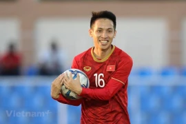 Đỗ Hùng Dũng trở lại đội tuyển Việt Nam, chuẩn bị cho AFF Cup 2020