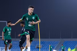 Tuyển Saudi Arabia tập kín trước trận gặp tuyển Việt Nam