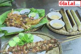 Cơm lam gà nướng-Đặc sản của núi rừng Tây Nguyên