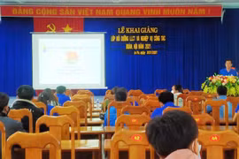 Ia Pa bồi dưỡng nghiệp vụ cho cán bộ Đoàn cơ sở