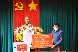 Bình Dương hỗ trợ 3 tỷ đồng và giường bệnh để Gia Lai chống dịch