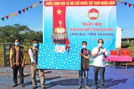 Chủ tịch UBND tỉnh Võ Ngọc Thành: Quyết tâm giữ vững làng Bla-Trek "sạch bóng" Covid-19