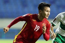 FIFA khen Quang Hải vì đóng góp cho cộng đồng