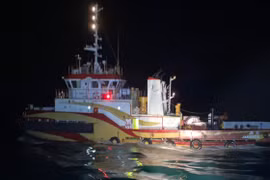 Quảng Ngãi: Điều tra tàu nước ngoài vi phạm vào vùng nước nội thủy