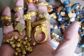 Indonesia tìm thấy "đảo giấu vàng" trong truyền thuyết