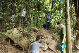 Bắt được nghi can sát hại bé gái 12 tuổi trên núi Két