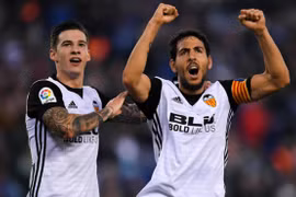 Valencia thắng trận thứ 8 liên tiếp tại La Liga
