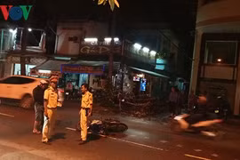 Ô tô và xe máy tông nhau, 1 người tử vong