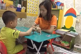 Chuyện chưa kể về nhọc nhằn những giáo viên dạy trẻ tự kỷ