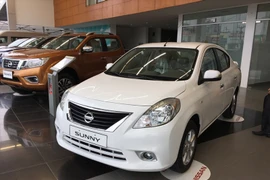 Ô tô Nissan giảm còn hơn 400 triệu, sedan hạng nhỏ rẻ nhất