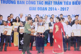 Ông Wut – Trưởng ban công tác Mặt trận tiêu biểu