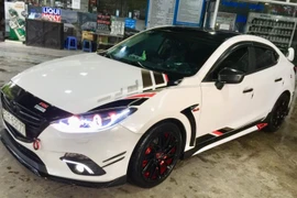 Mazda 3 độ cực chất dưới tay thợ Sài Gòn