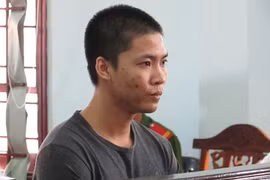 "Hẹn hò" ở gốc cây vú sữa, nam thanh niên lãnh 8 năm tù