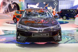 Xe Toyota lắp ráp tại Việt Nam ồ ạt giảm giá bán