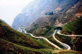 Lên Hà Giang ngắm con đường hạnh phúc