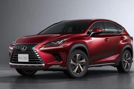 Lexus NX300 giá từ 2,4 tỷ đồng tại Việt Nam