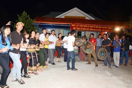 Ngày hội Đại đoàn kết toàn dân tộc tại buôn Phu Ma Nhe 1