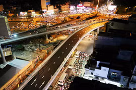 Cầu vượt cửa ngõ sân bay Tân Sơn Nhất - Gò Vấp được thông xe