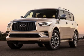 Infiniti QX80 2018 ra mắt, đe dọa Lexus LX570