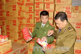 Kiểm soát chặt mặt hàng rượu, bia, nước giải khát dịp cuối năm