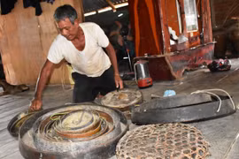 Làng vắng tiếng cồng chiêng