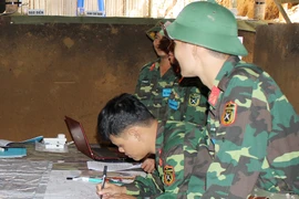 Sư đoàn 10 diễn tập tại thành phố Pleiku