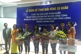 Quấy rối tình dục với trẻ em gái qua lăng kính của giới trẻ