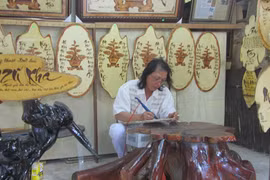 Với Hàn Mặc Tử “Chơi giữa mùa trăng”