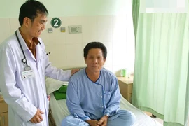 Cứu sống bệnh nhân lớn tuổi bị ngưng tim