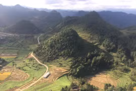 Vòng cung Tây Bắc (*): Ngỡ ngàng vùng cao