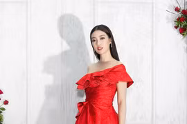 Sao Việt chuộng sắc đỏ hợp mốt mùa lễ hội