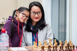 "Hotgirl" cờ vua Võ Thị Kim Phụng vô địch giải London Open