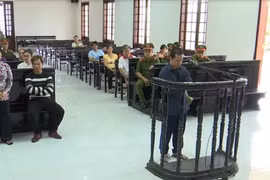 Án chung thân đối tượng hiếp dâm bé gái 10 tuổi mang thai