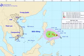 Bão Kai-tak di chuyển chậm theo hướng Tây, diễn biến phức tạp