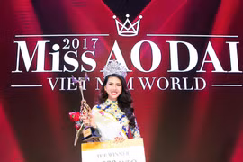 Nhan sắc nữ sinh đăng quang "Miss Áo dài Việt Nam World 2017"