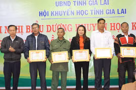 Biểu dương công tác khuyến học, khuyến tài trong vùng dân tộc thiểu số