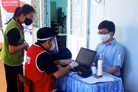 14 thí sinh vào vòng bán kết đợt 2 thi tài năng tiếng Anh