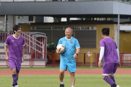 Vì sao ông Park Hang-seo chọn theo dõi Indonesia thay vì Malaysia?