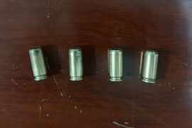 Truy bắt nhóm thanh thiếu niên nổ 5 phát súng giải vây cho bạn gái