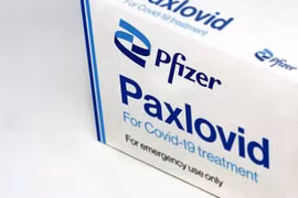 Pfizer bàn giao thuốc điều trị Covid-19 để phân phối khắp châu Âu, Mỹ