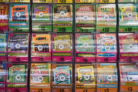 Người phụ nữ Mỹ trúng số lần thứ 3 trong 3 năm