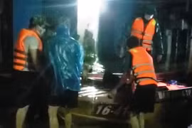 Phú Yên: Lũ lên nhanh trong đêm, ít nhất 3 người chết, mất tích