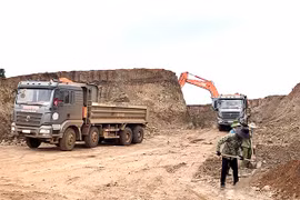 Dự án đường liên huyện Chư Sê-Chư Pưh-Chư Prông: Chậm giải phóng mặt bằng