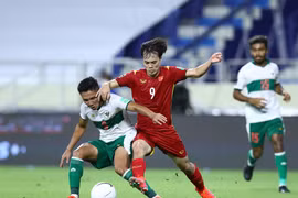 Tuyển Việt Nam: Từ Tuấn Anh, tìm cơ hội cho Minh Vương, Văn Toàn