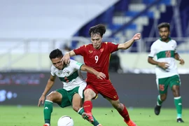 Tuyển Việt Nam: Từ Tuấn Anh, tìm cơ hội cho Minh Vương, Văn Toàn